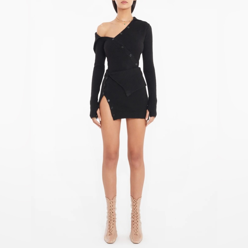 NWT - RUVE 2-piece black sweater skirt + top set, super soft